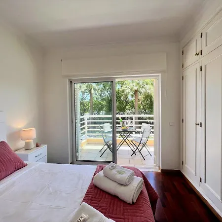 Apartment 2 With Pool By Homing