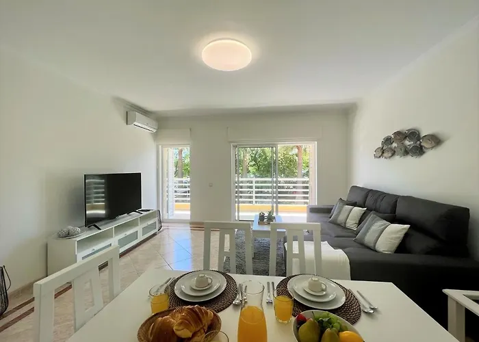 2 With Pool By Homing Apartament