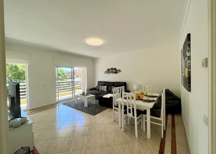 2 With Pool By Homing Apartament *