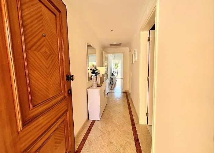 Apartament 2 With Pool By Homing *