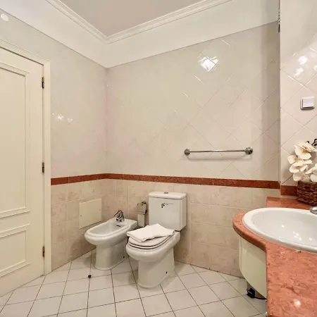 2 With Pool By Homing