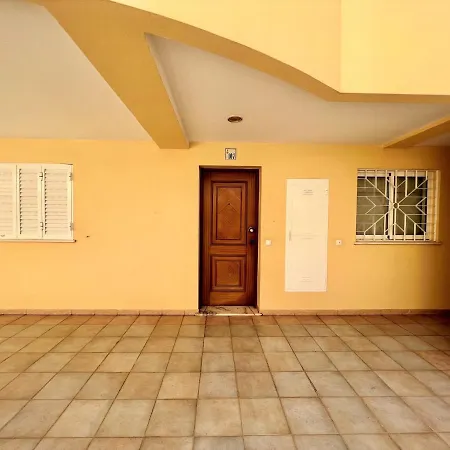 דירה 2 With Pool By Homing *
