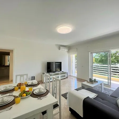 2 With Pool By Homing Lägenhet Vilamoura